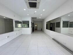 Crawford Lane (D7), Retail #481179171